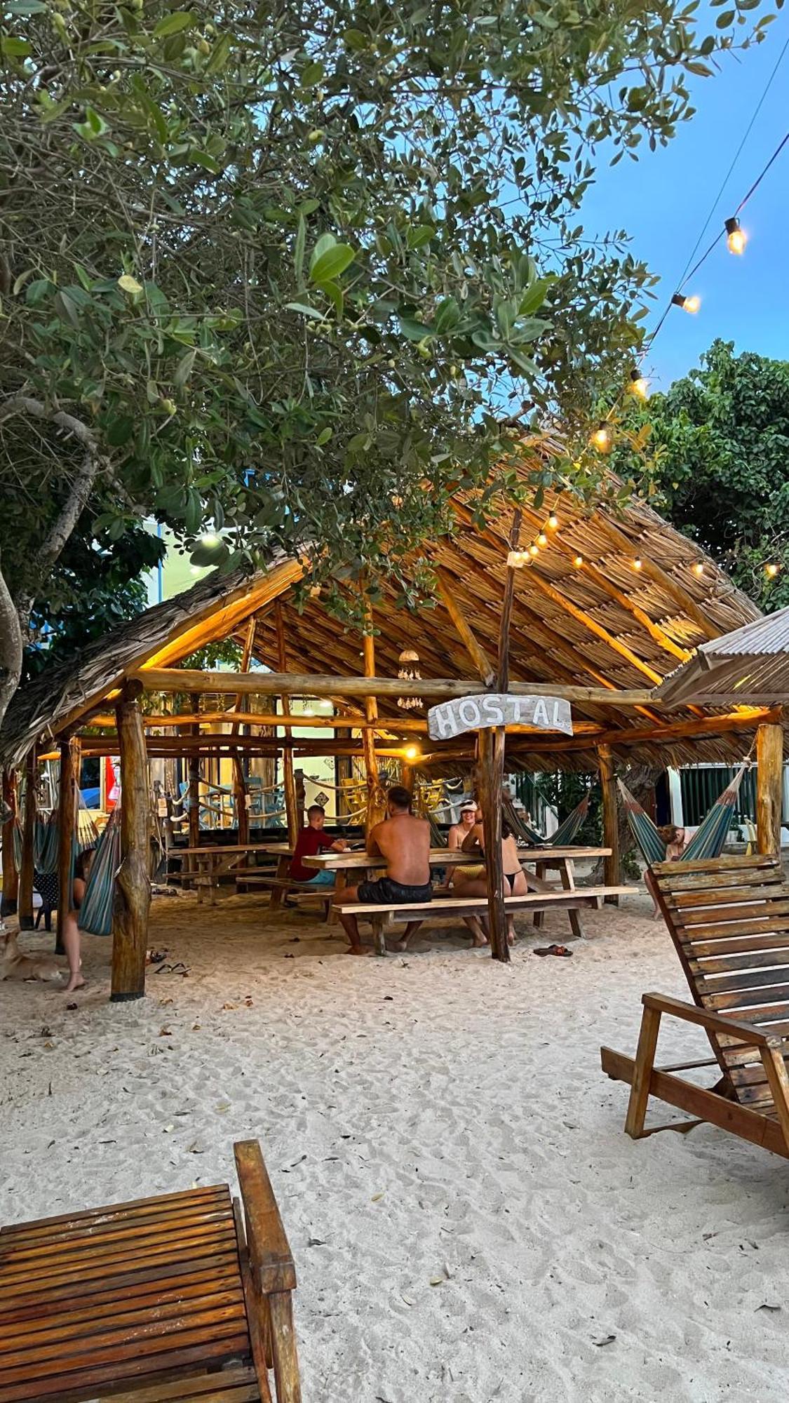 Hostel Beach House Rincón Εξωτερικό φωτογραφία